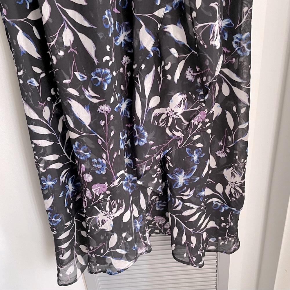 💗 RICKI’S Elegant Black Floral Maxi Dress - Picture 3 of 11